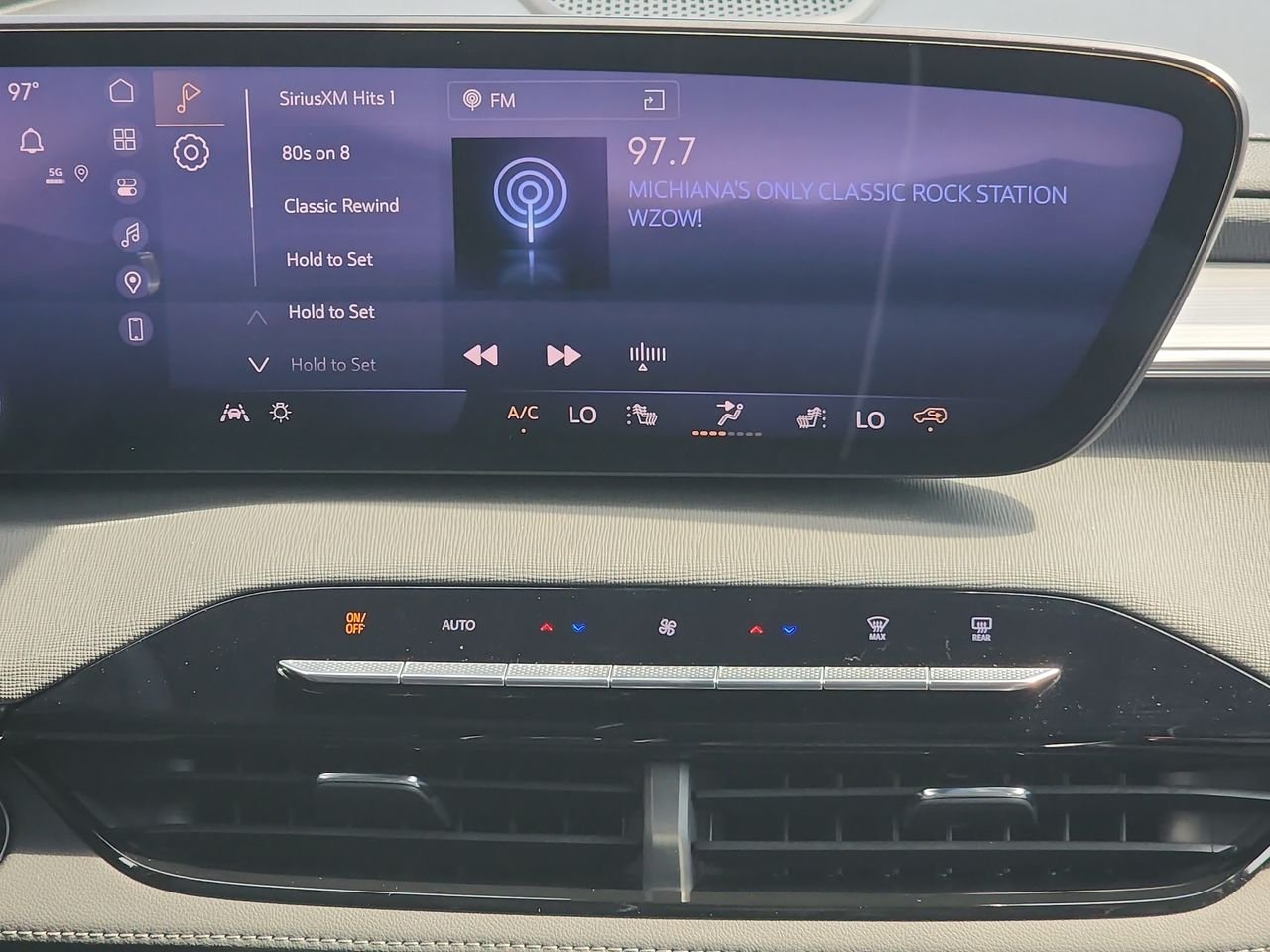 2026 Buick Enclave Preferred - Photo 15