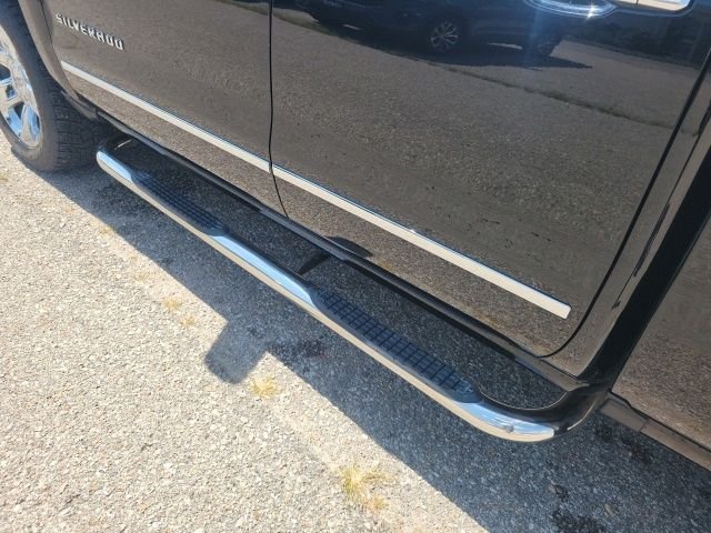 Used 2018 Black Chevrolet LTZ image 5