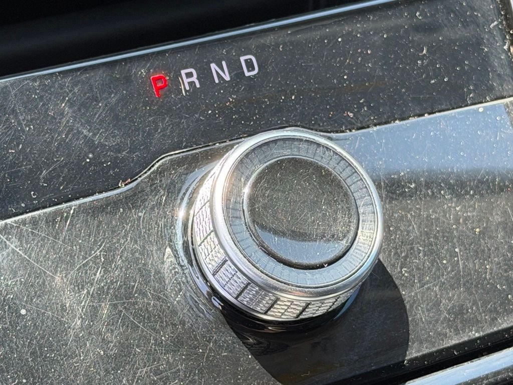Used 2021 White Jeep Limited image 21