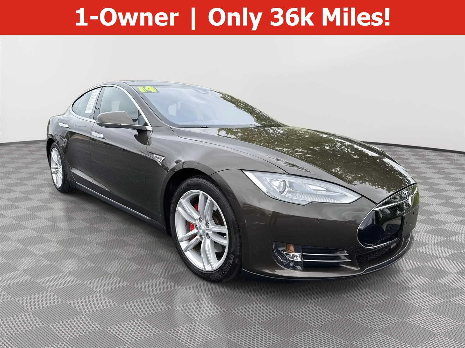 2014 Tesla Model S 85 kWh's photo