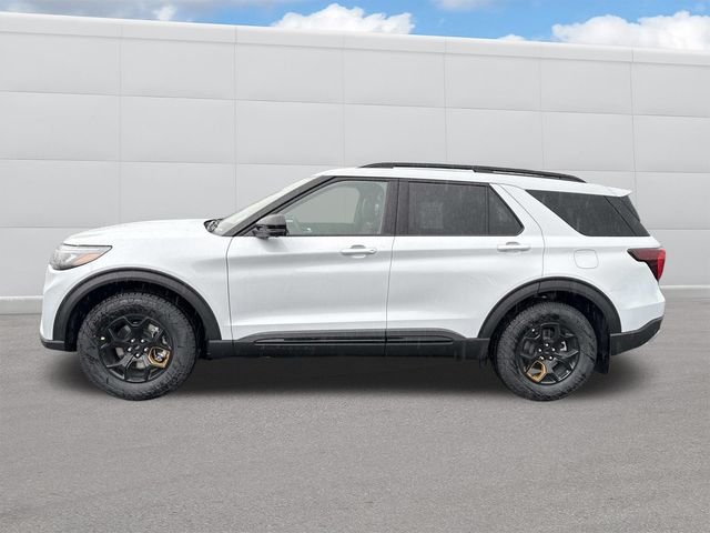 New 2026 Space White Metallic Ford Tremor® image 2
