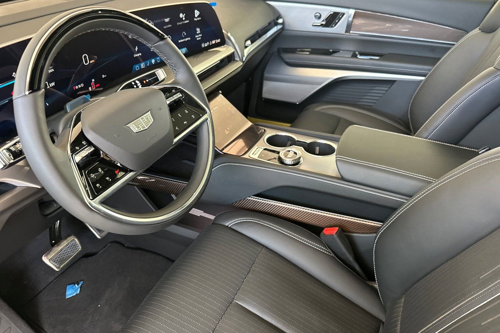 2026 Cadillac VISTIQ Luxury - Photo 10