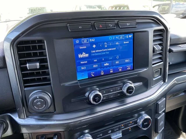 Used 2022 Gray Ford XLT image 23