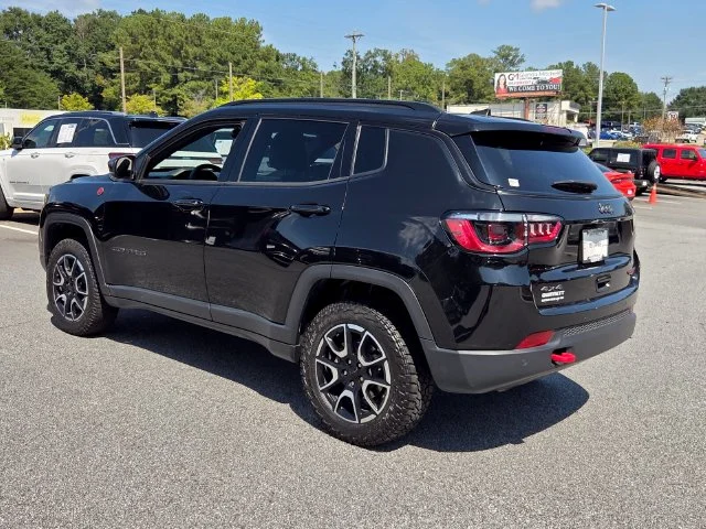 Used 2024 Black Jeep Trailhawk image 6