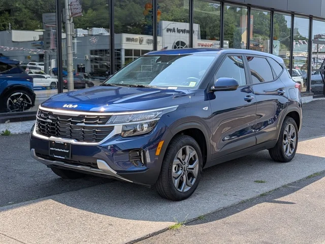 2025 Kia Seltos LX