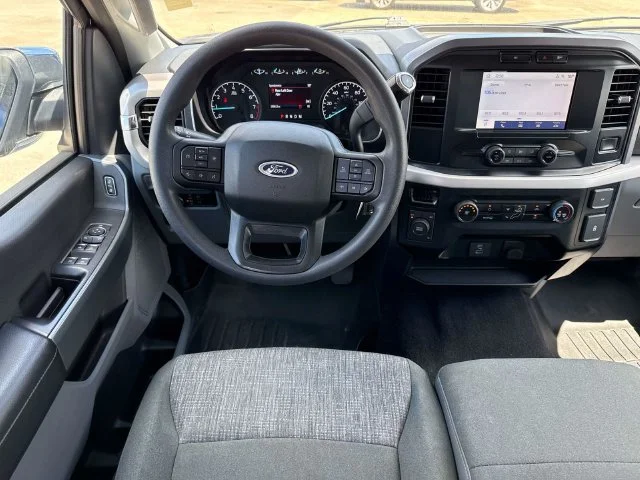 Used 2023 Blue Ford XLT image 25