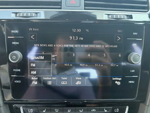Used 2019 Gray Volkswagen DCC & Navigation 4Motion image 18