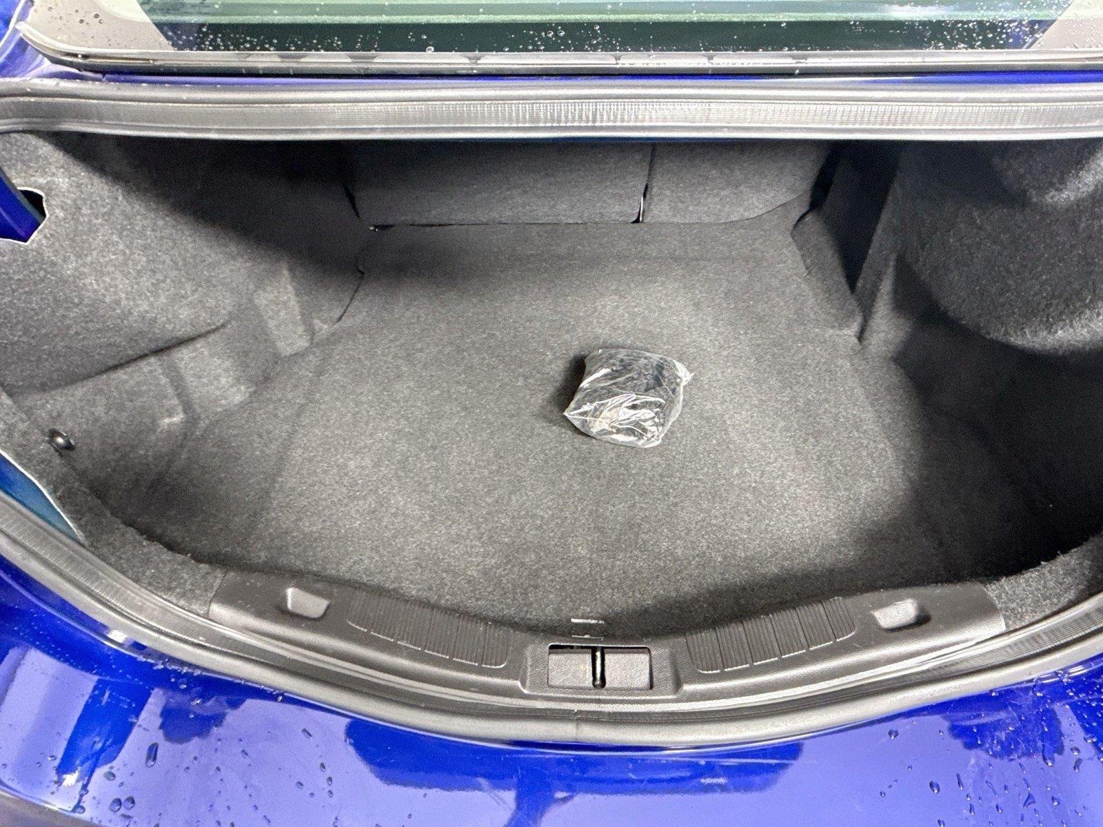 Used 2016 Deep Impact Blue Ford SE image 38