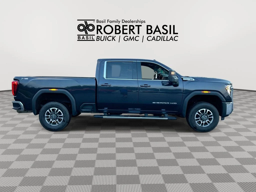 Used 2026 Silver GMC SLE image 9