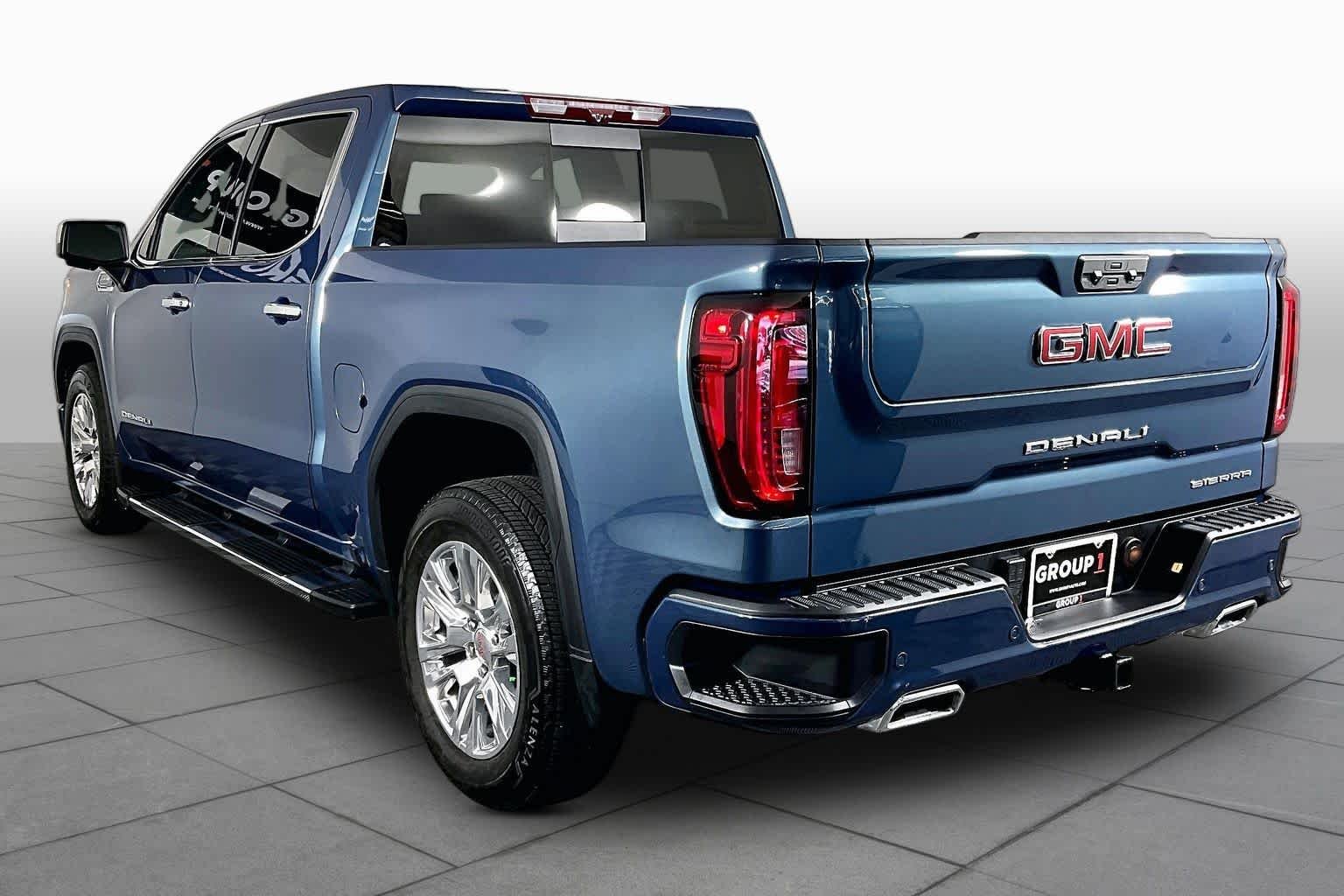 Used 2024 Downpour Metallic GMC Denali image 11