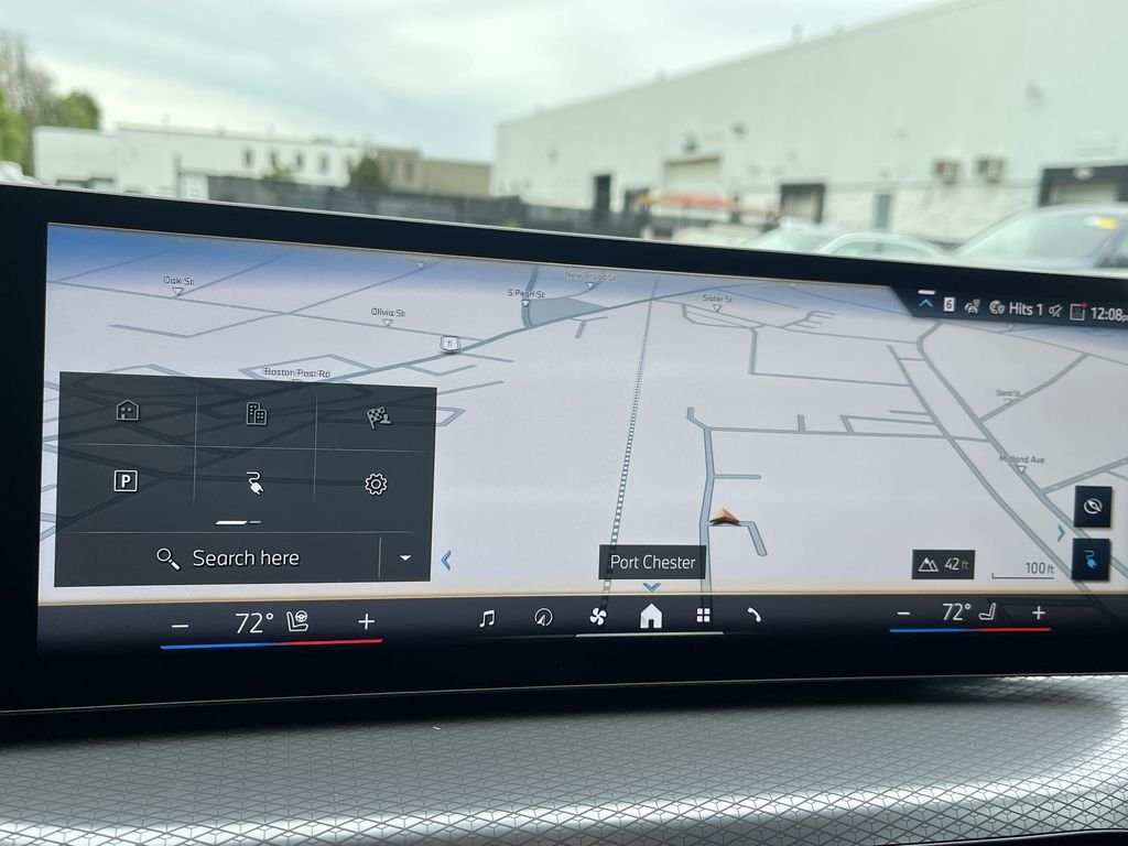 New 2026 White BMW xDrive40 image 18