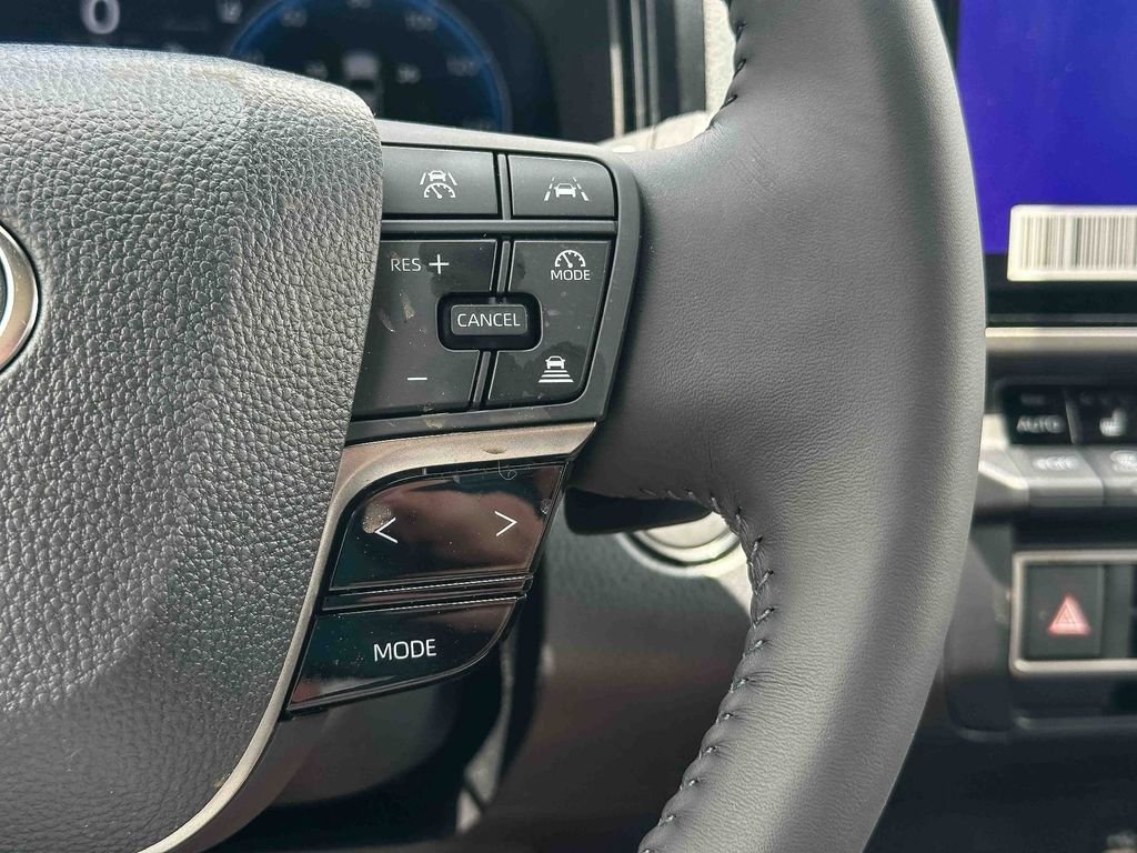 2026 Toyota Camry XSE - Photo 16