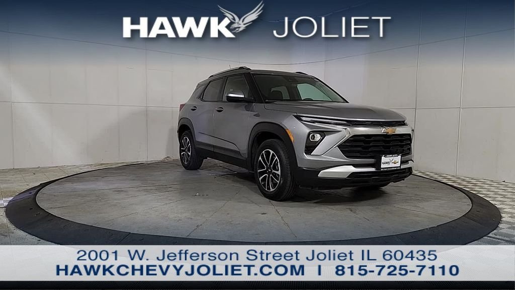 Used 2025 Gray Chevrolet LT image 2