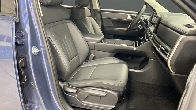New 2026 Atlantis Blue Hyundai SEL image 17