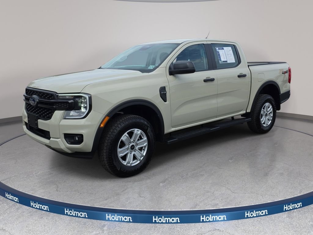Used 2025 Beige Ford XL image 1