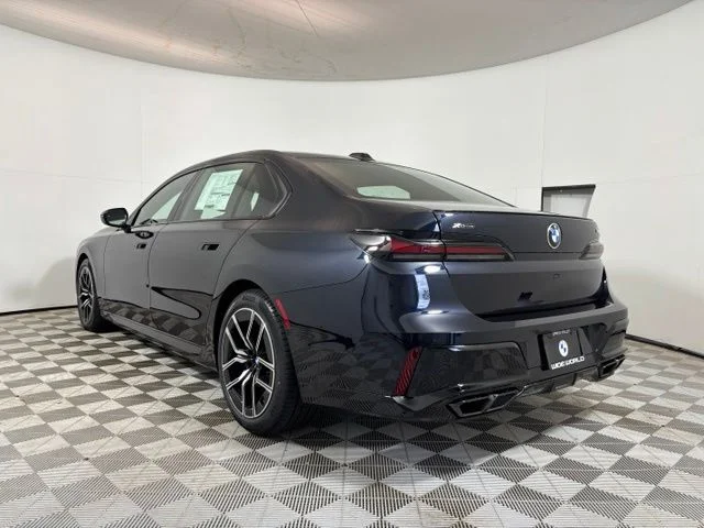 New 2026 Black BMW 760i xDrive image 5
