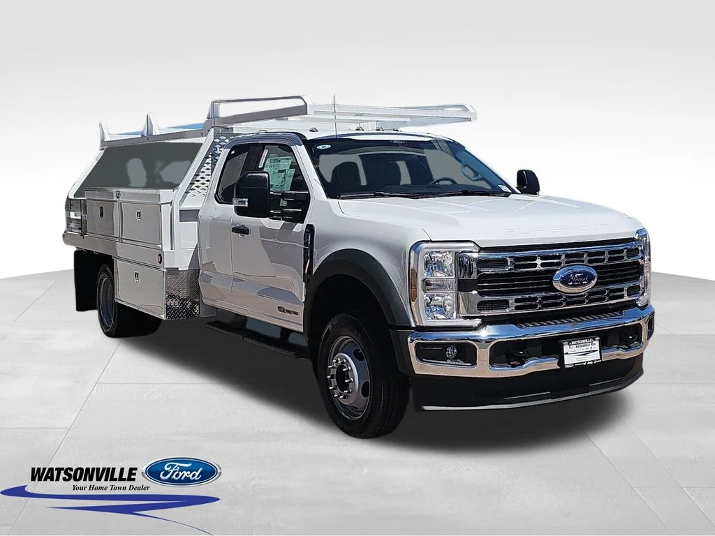 2026 Ford F-450 Super Duty Chassis Cab