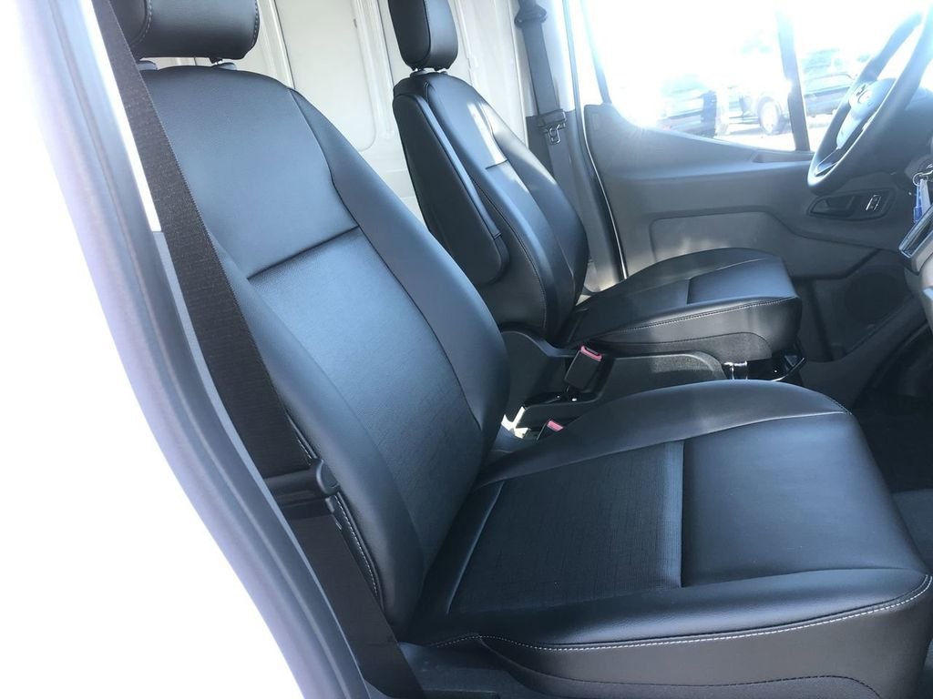 2025 Ford Transit Van Base - Photo 20
