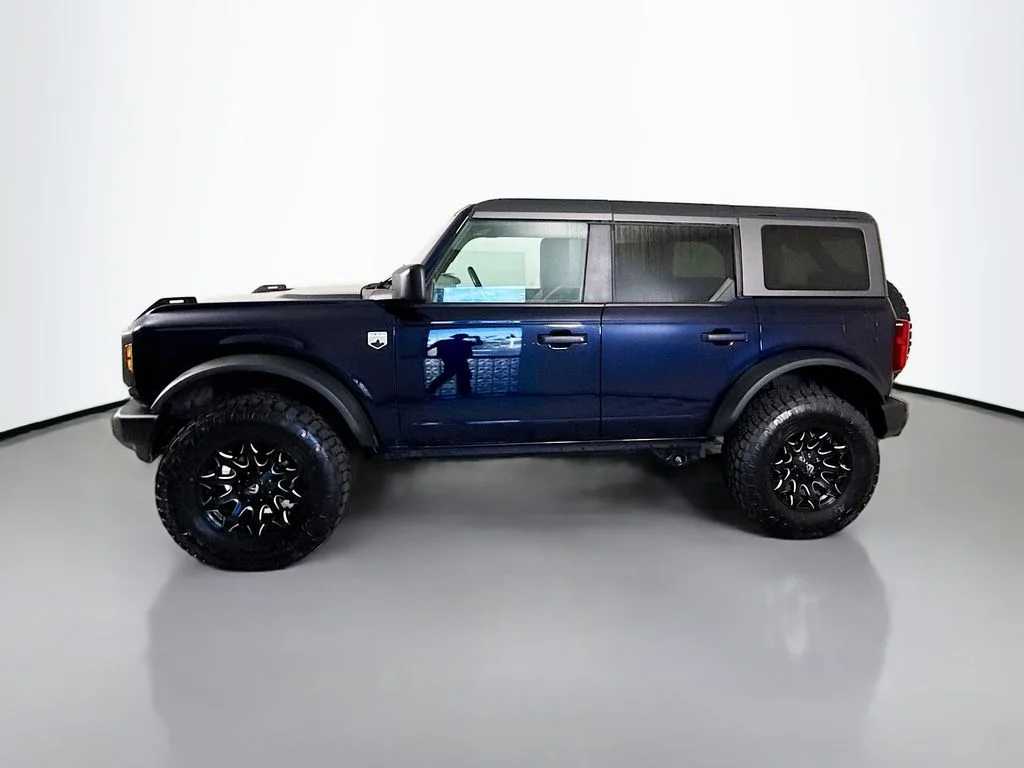 Used 2021 Blue Ford Big Bend image 2