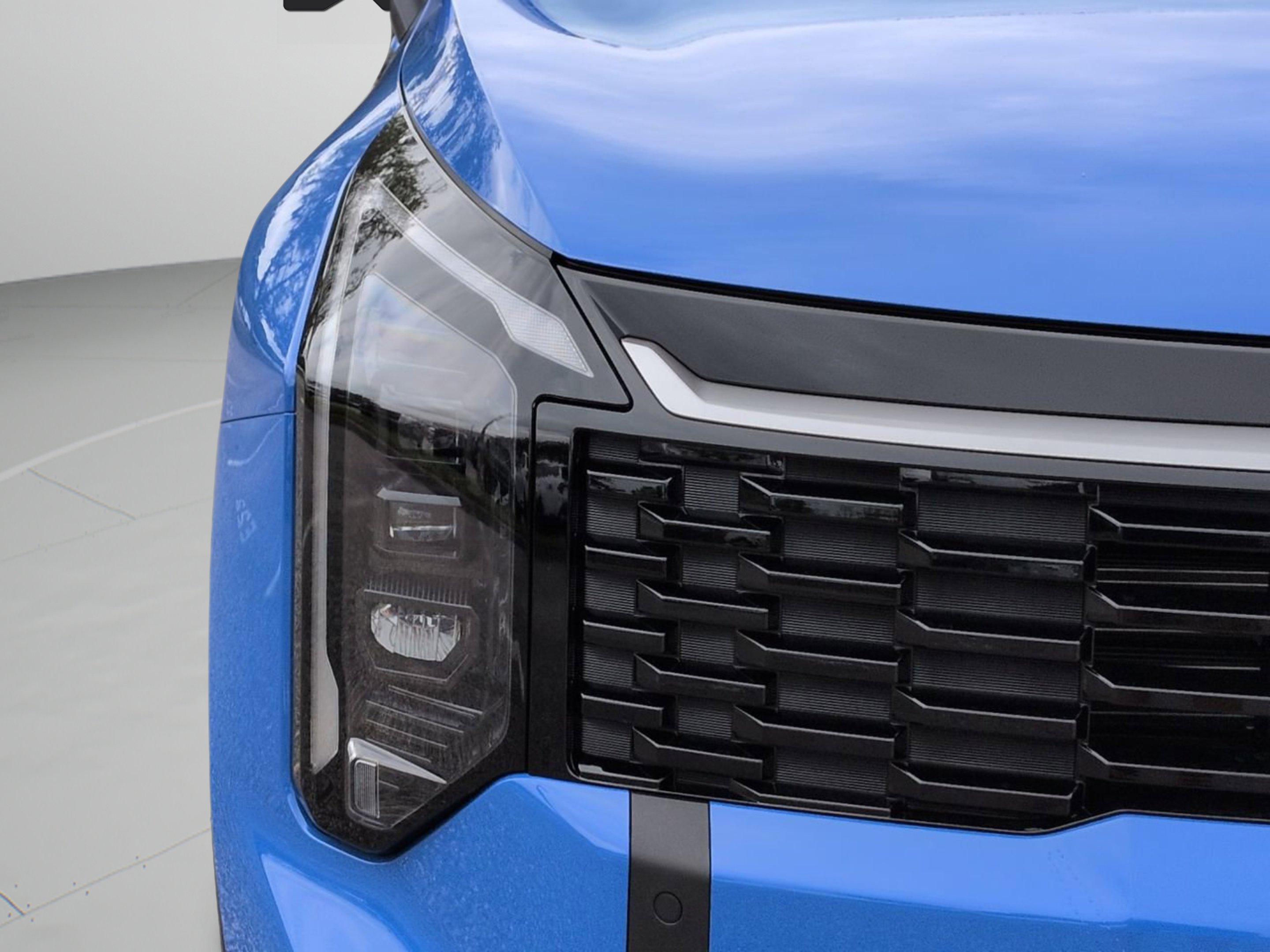 New 2026 Nebular Blue Kia EX image 22