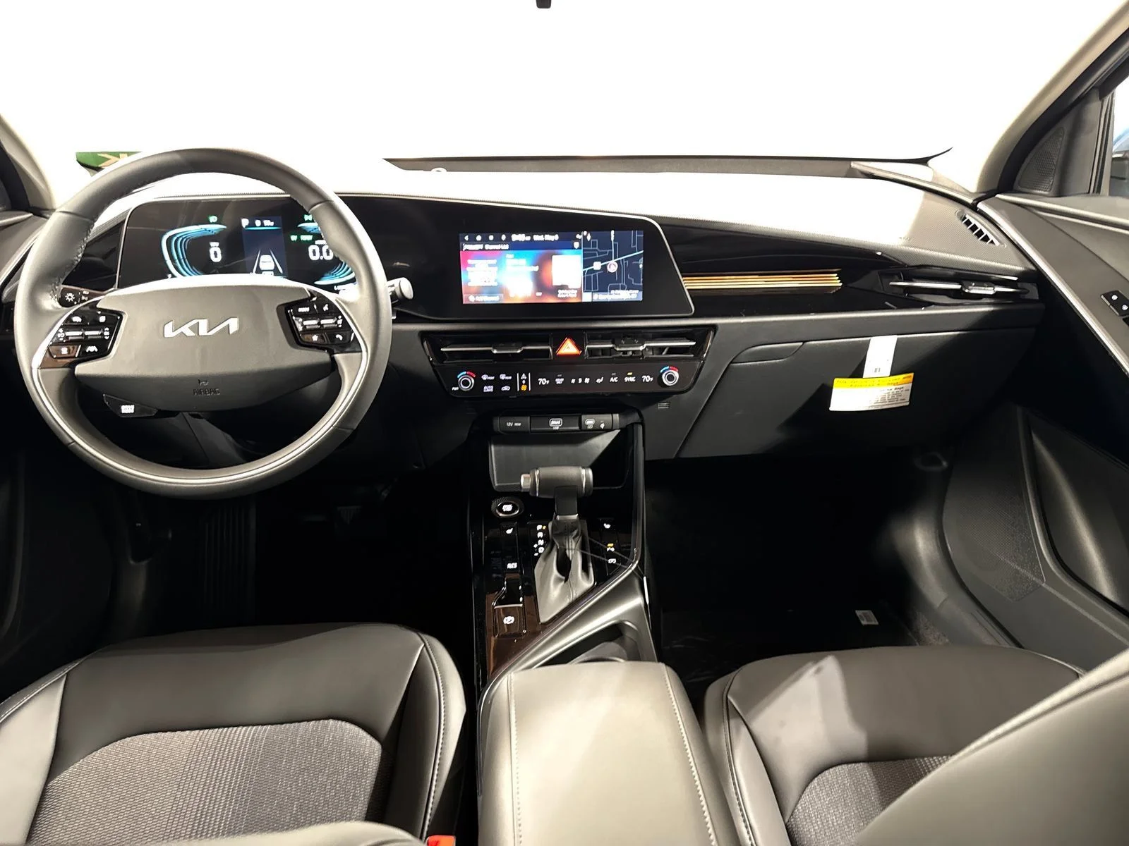 New 2026 Aurora Black Pearl Kia EX image 4