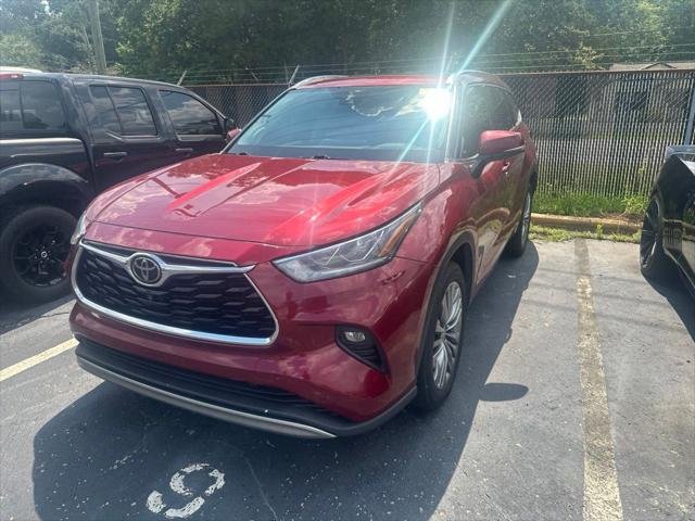 Certified Used 2020 RUBY FLARE PEARL Toyota  image 1