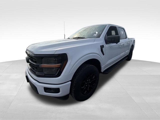 Used 2024 White Ford XLT image 30