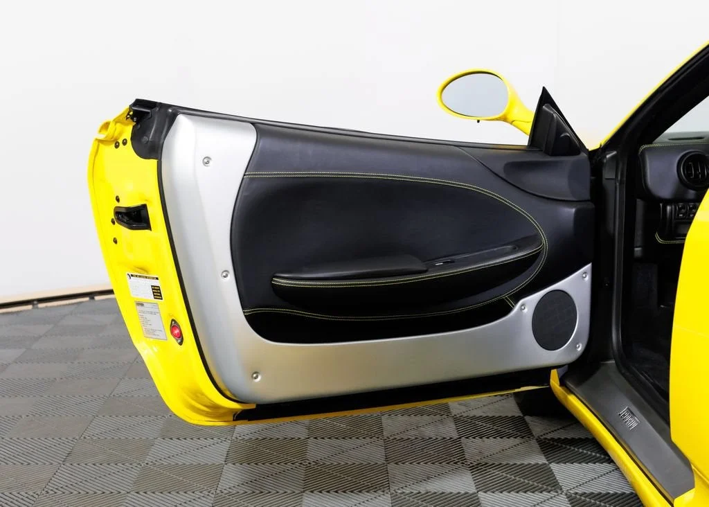 Used 2005 Giallo Modena Ferrari Spider image 22