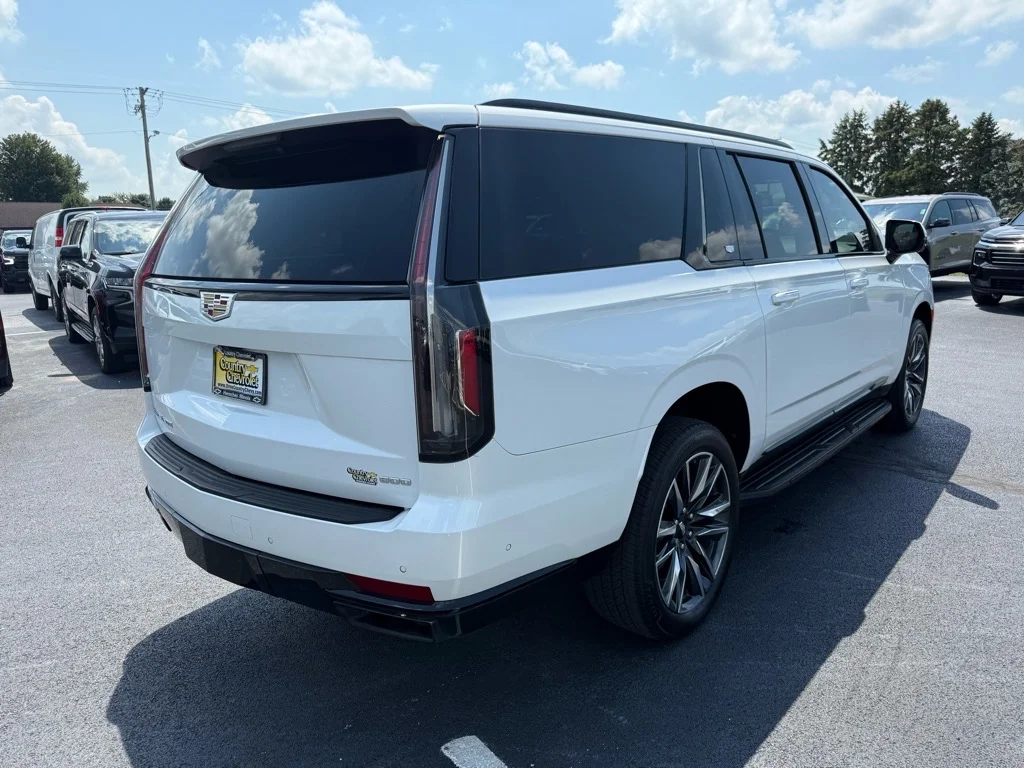 2022 Cadillac Escalade ESV Sport - Photo 6