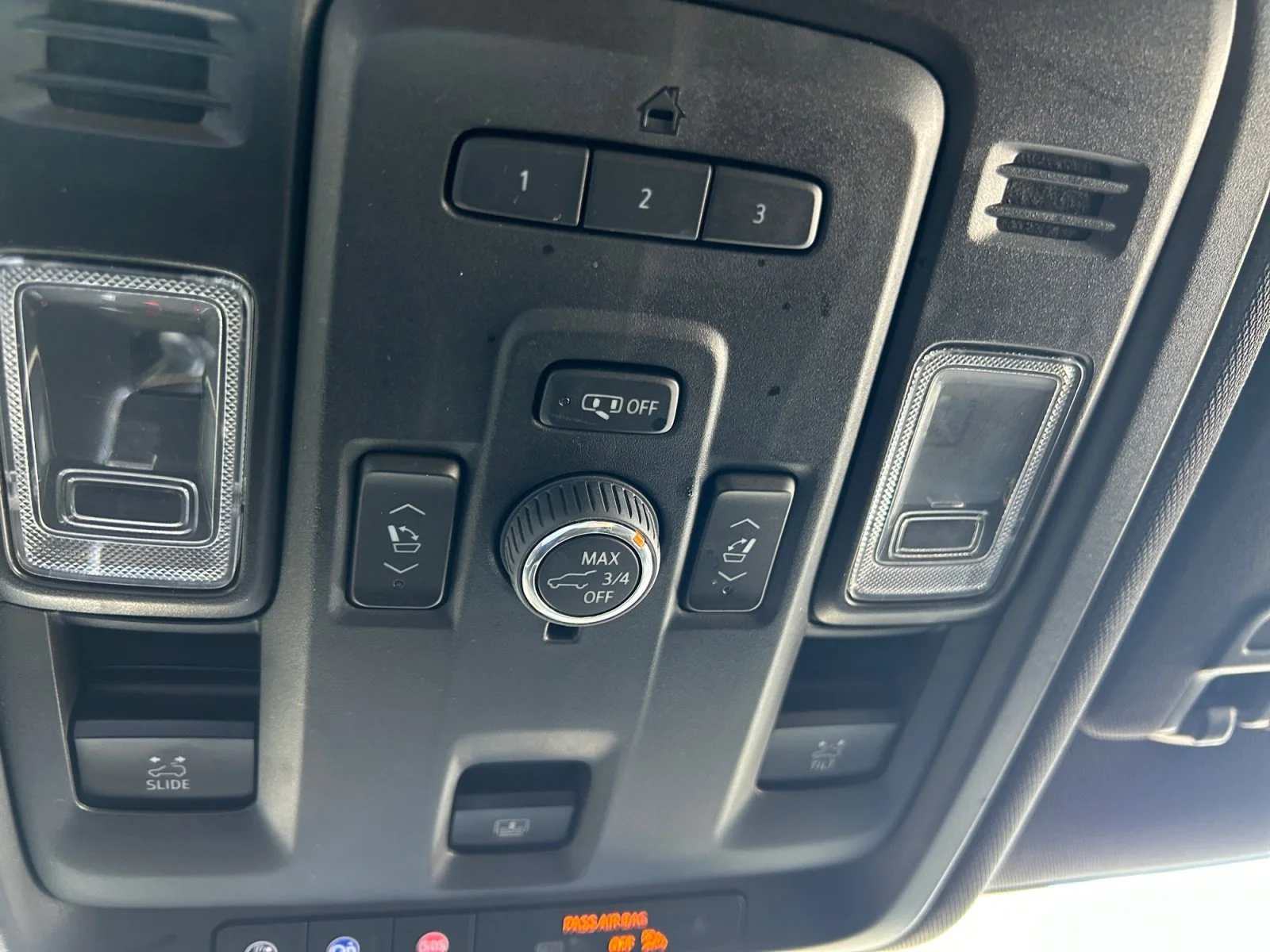 Used 2022 Summit White Chevrolet Z71 image 16