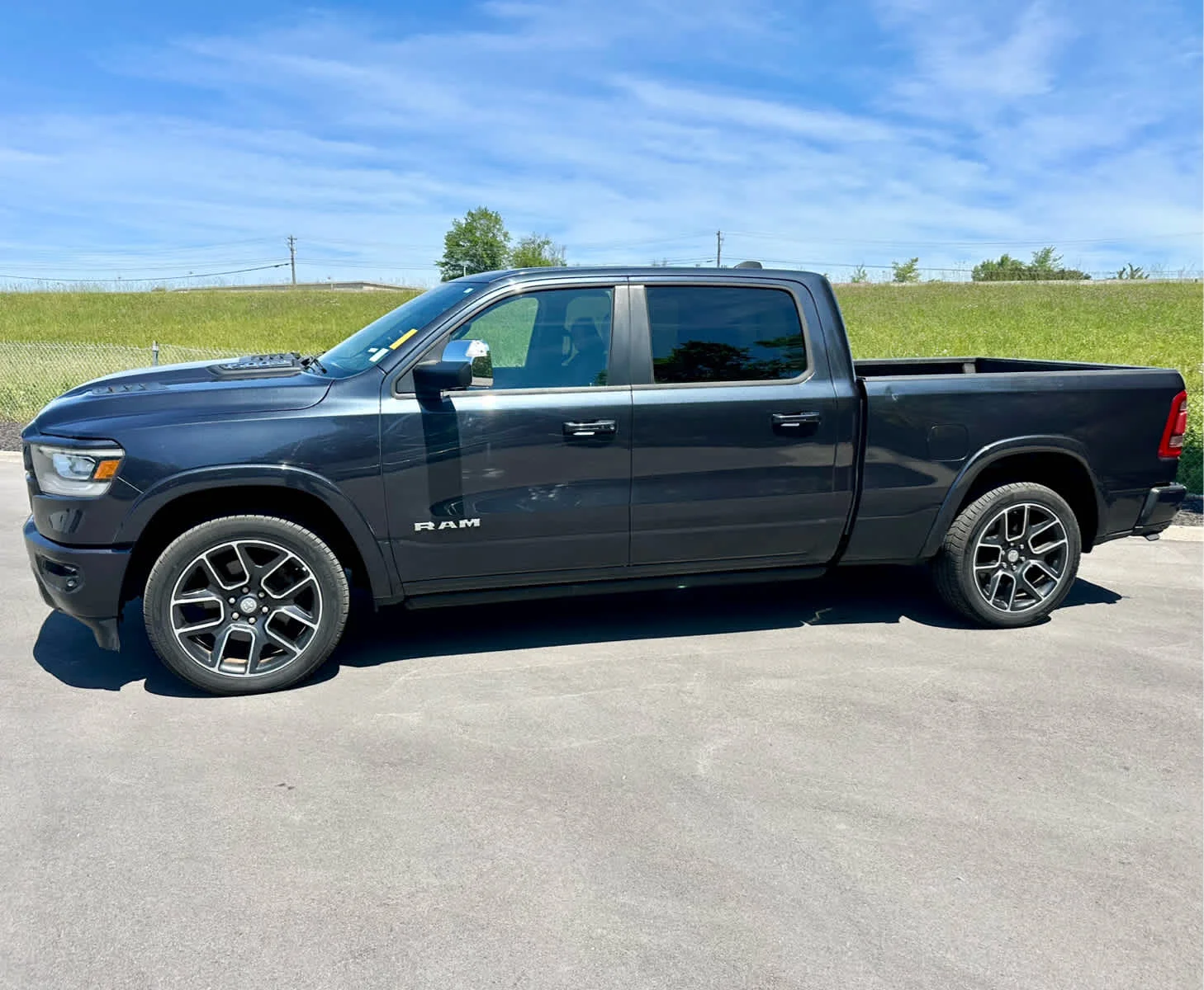 2019 RAM 1500 Laramie 4x4 Crew Cab 6'4's photo
