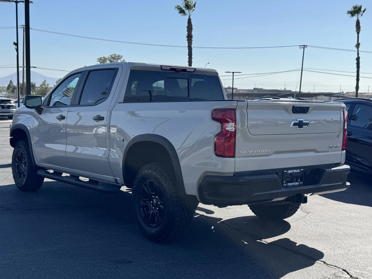 2026 Chevrolet Silverado 1500 ZR2 - Photo 4