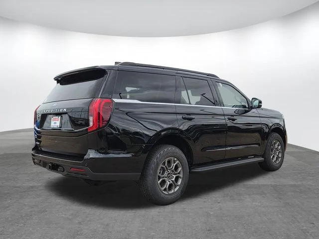 New 2026 Agate Black Metallic Ford Active image 25