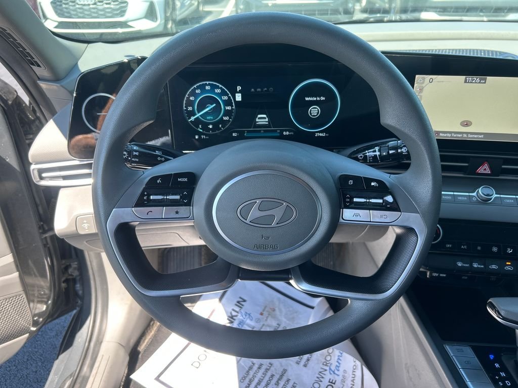 Used 2024 Gray Hyundai SEL image 17