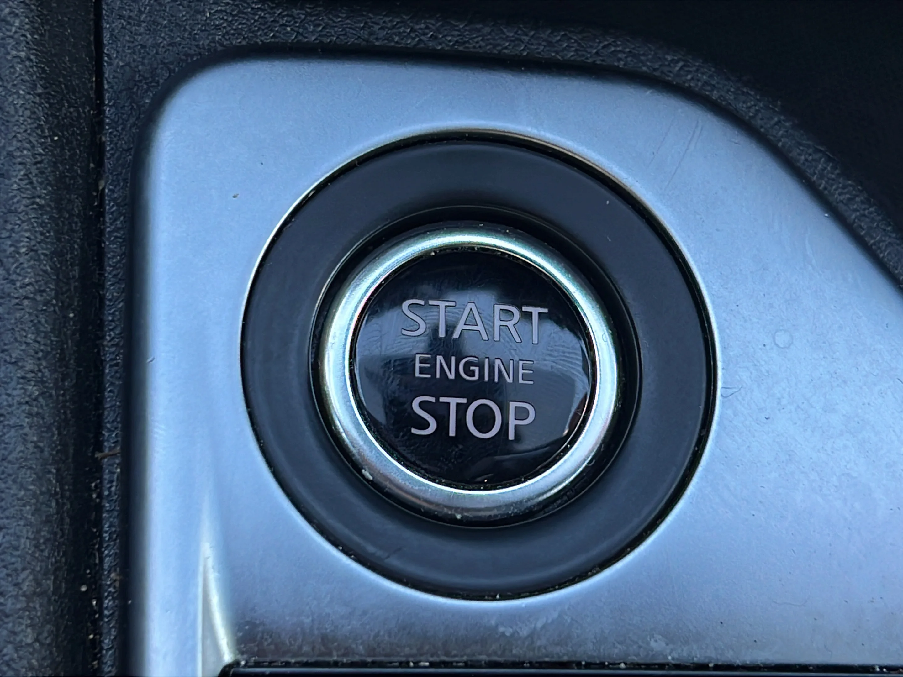 Used 2024 Gun Metallic Nissan SV image 25