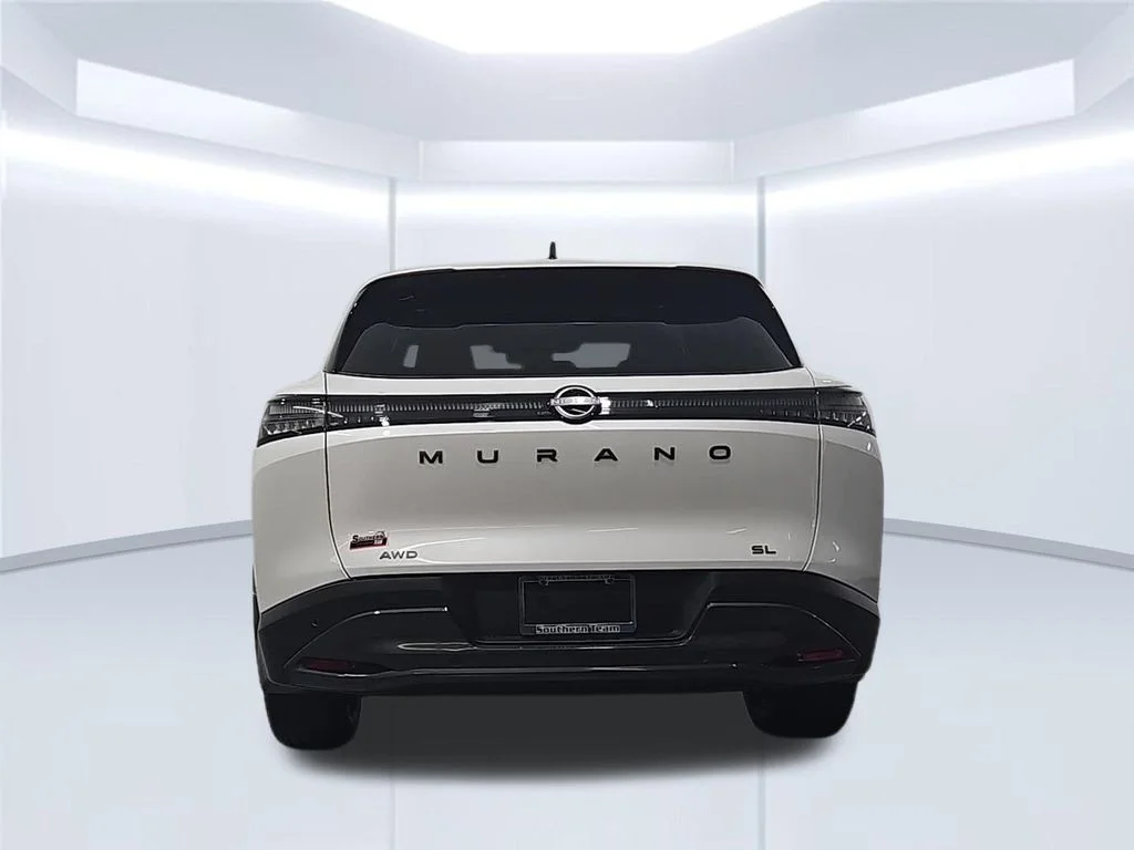 New 2026 Everest White Pearl TriCoat Nissan SL image 4