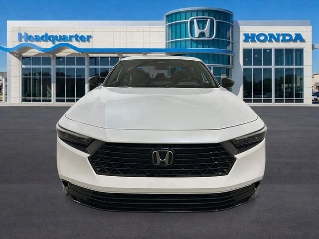 New 2026 Platinum White Pearl Honda Sport-L image 8