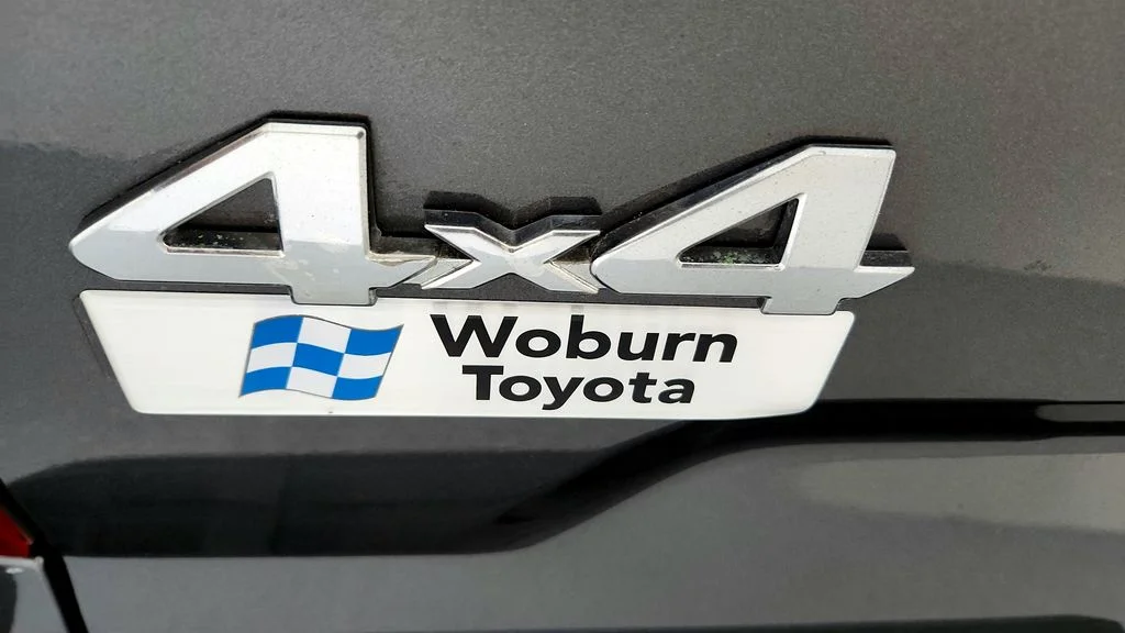 Used 2019 Gray Toyota Platinum image 13