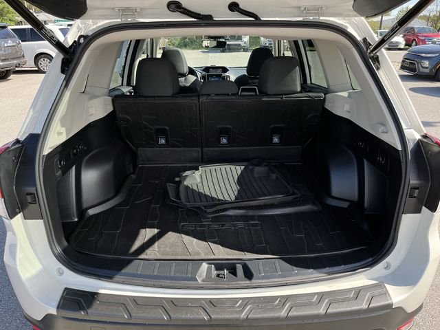 Used 2021 White Subaru Premium image 22