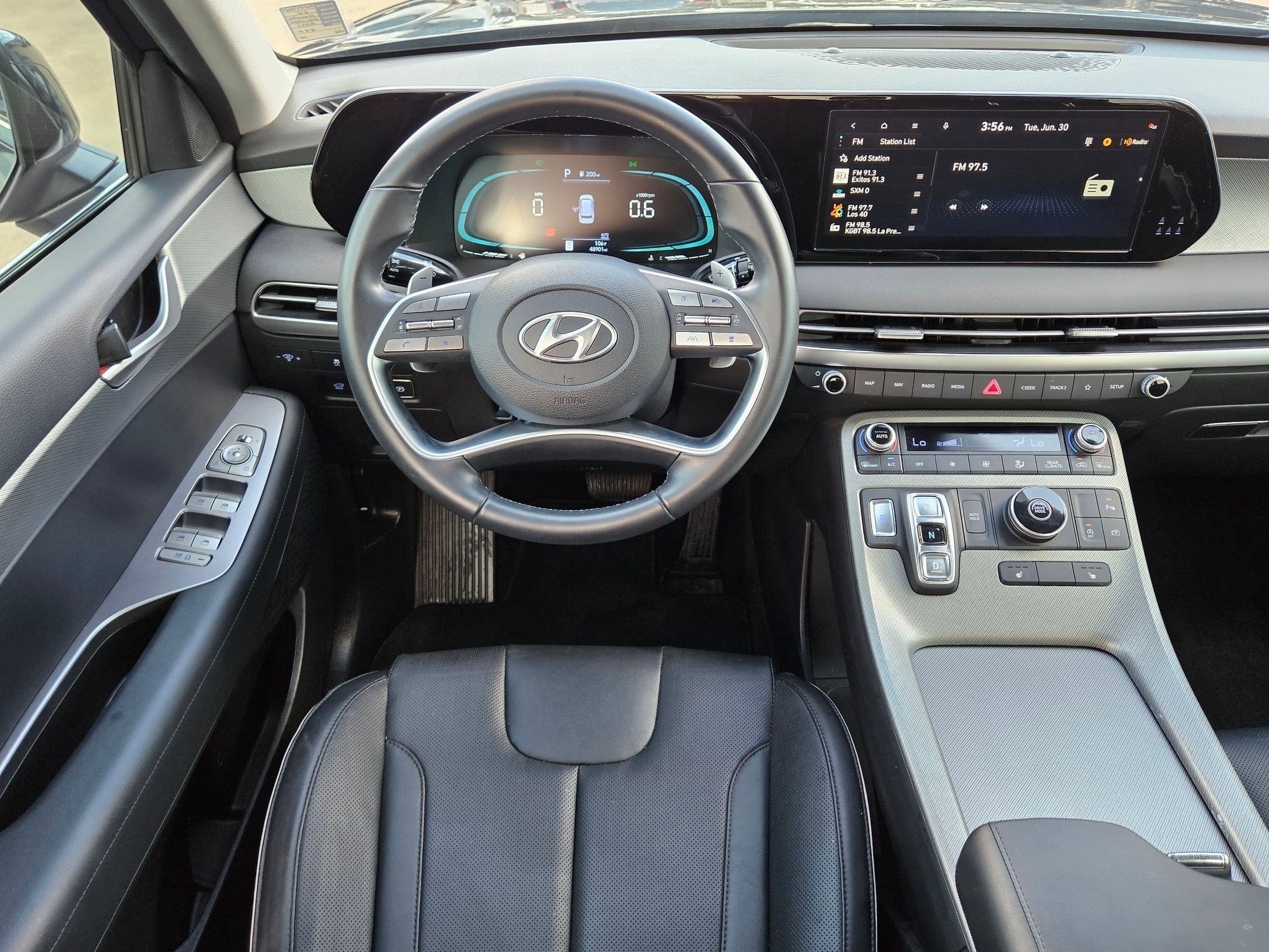 Used 2024 Steel / Graphite Hyundai XRT image 25