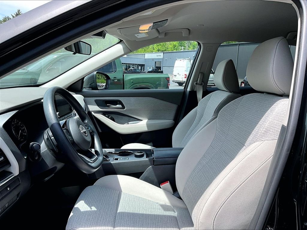 Used 2023 Black Nissan SV image 7