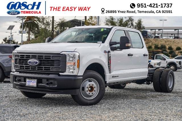 New 2026 Oxford White Ford F-350® XL image 27