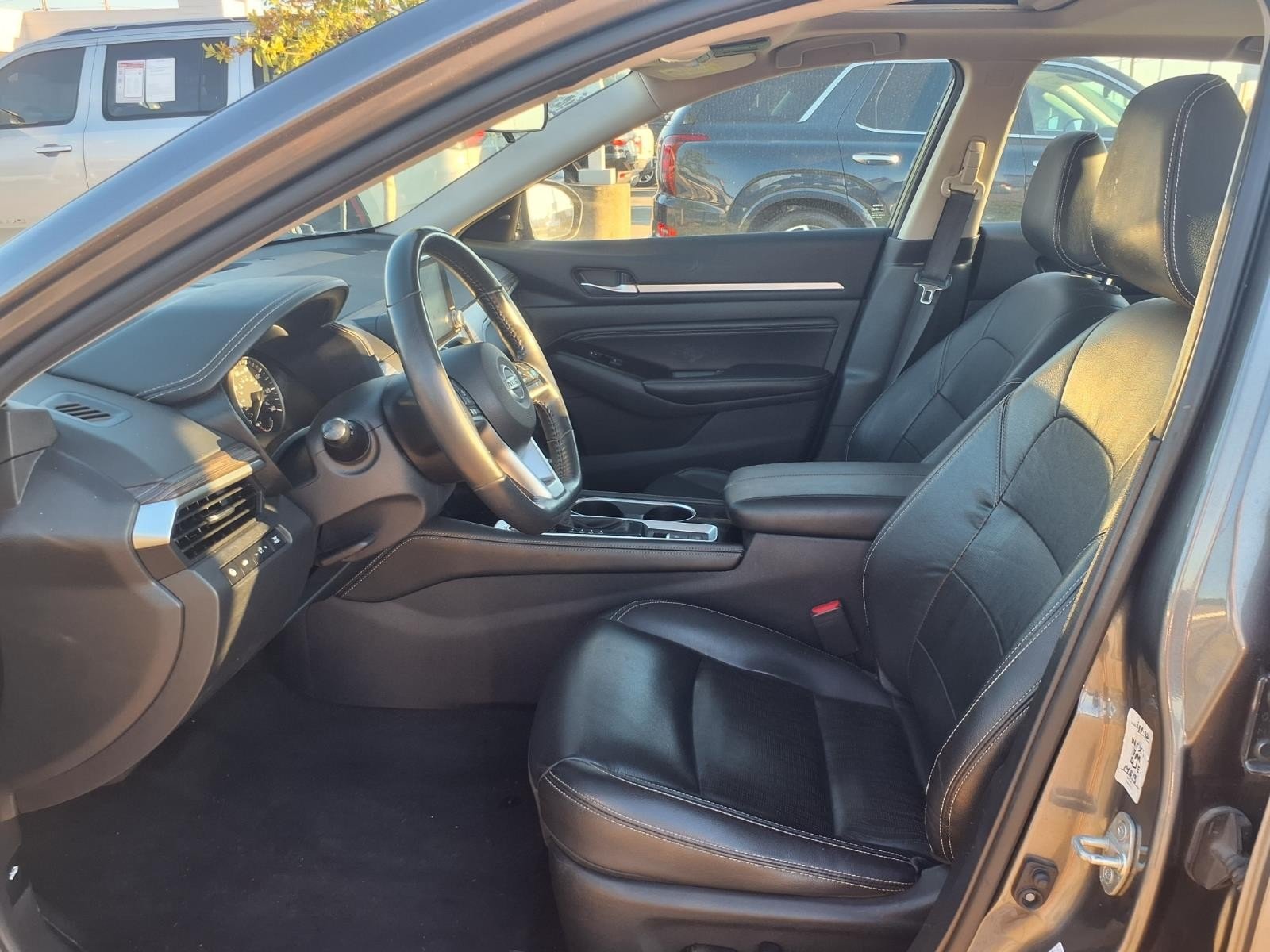 2022 Nissan Altima photo 16 of 26