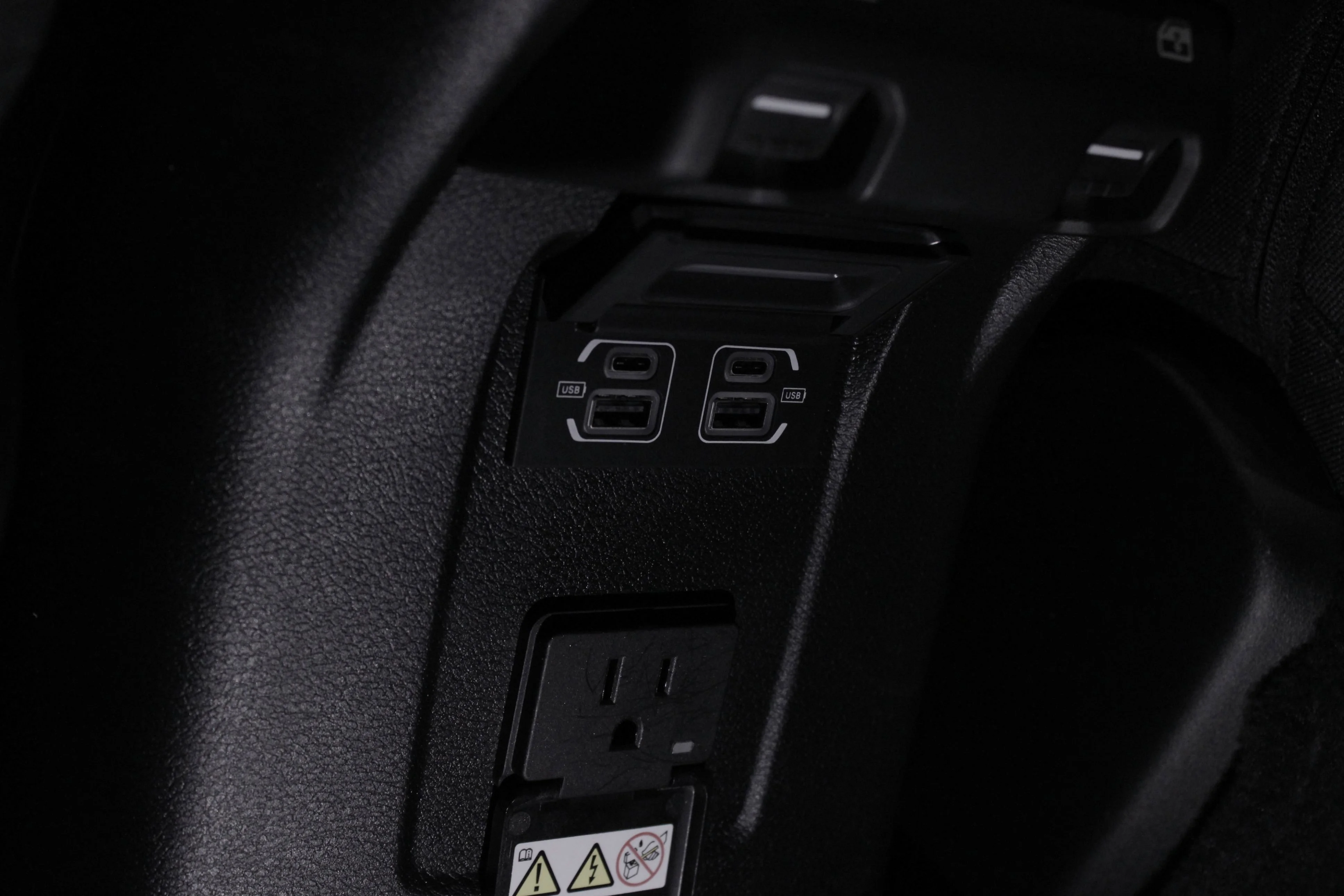 Used 2025 Black Clearcoat Jeep Sahara image 16