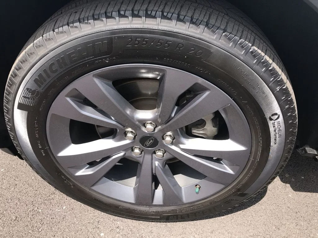 Used 2022 White Ford XLT image 10