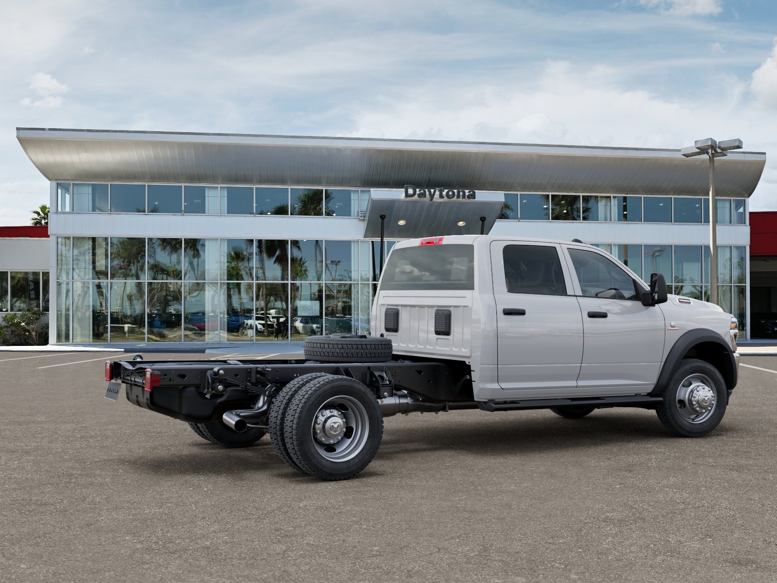 New 2026 Bright White Clearcoat RAM Tradesman image 28