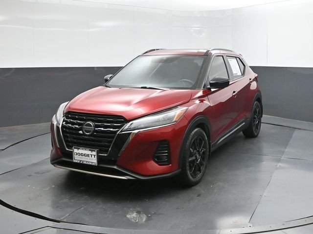 Used 2021 Red Nissan SR image 22