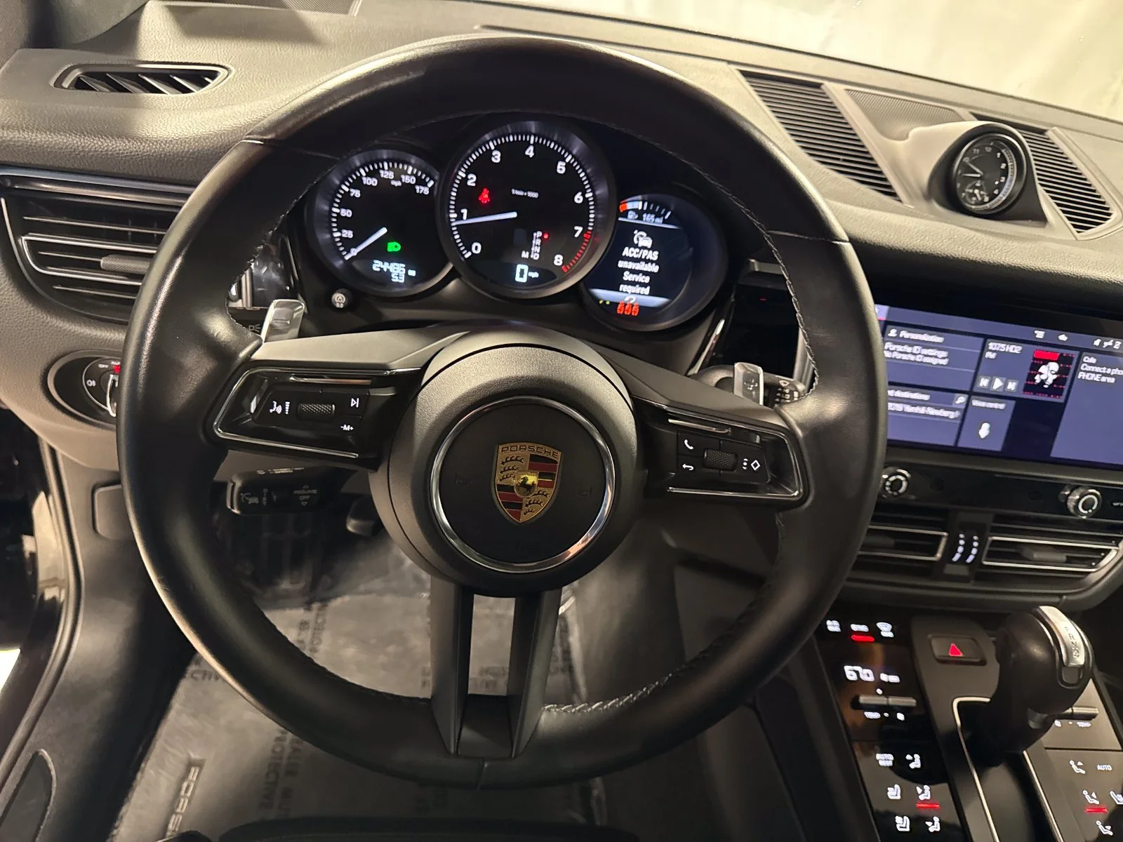 2024 Porsche Macan Base - Photo 15