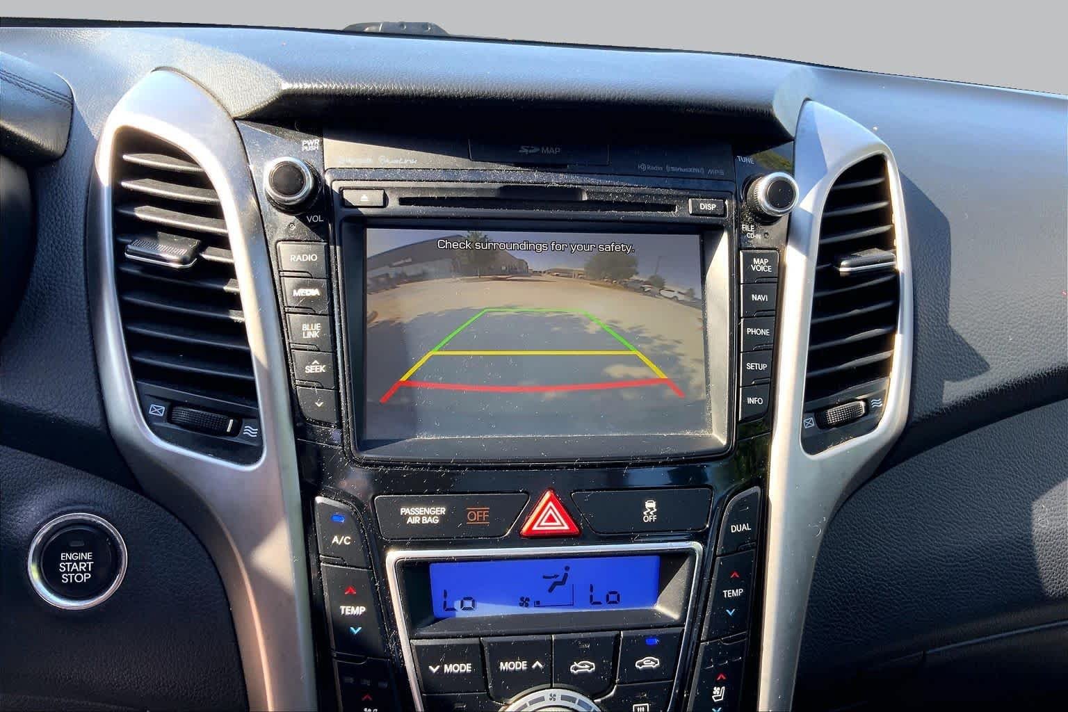 Used 2016 Galactic Gray Hyundai  image 29