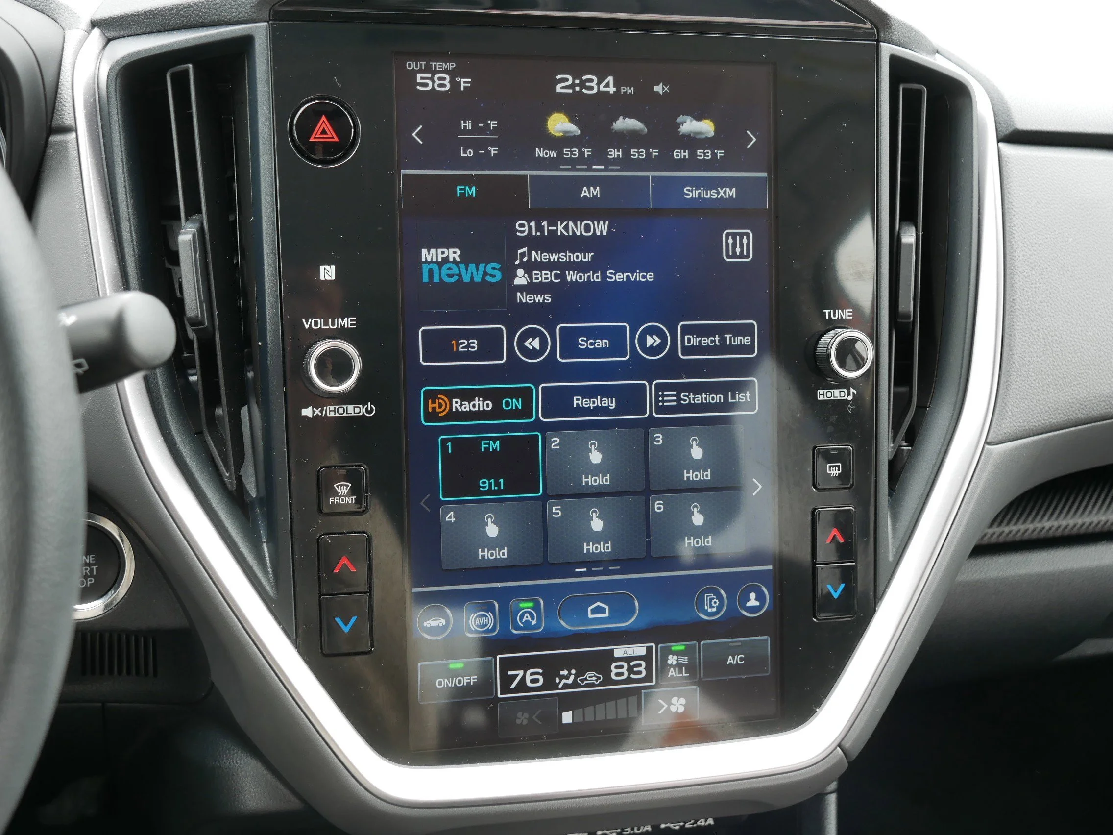 Used 2025 Sun Blaze Pearl Subaru Premium image 22